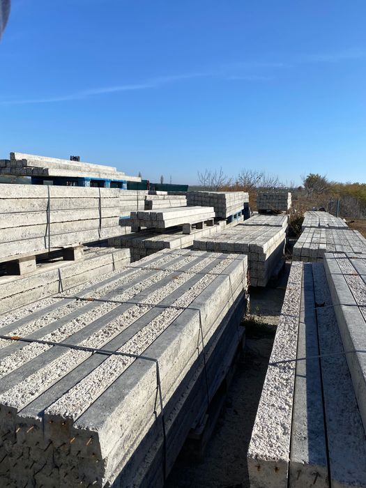 Spalieri din beton precomprimat