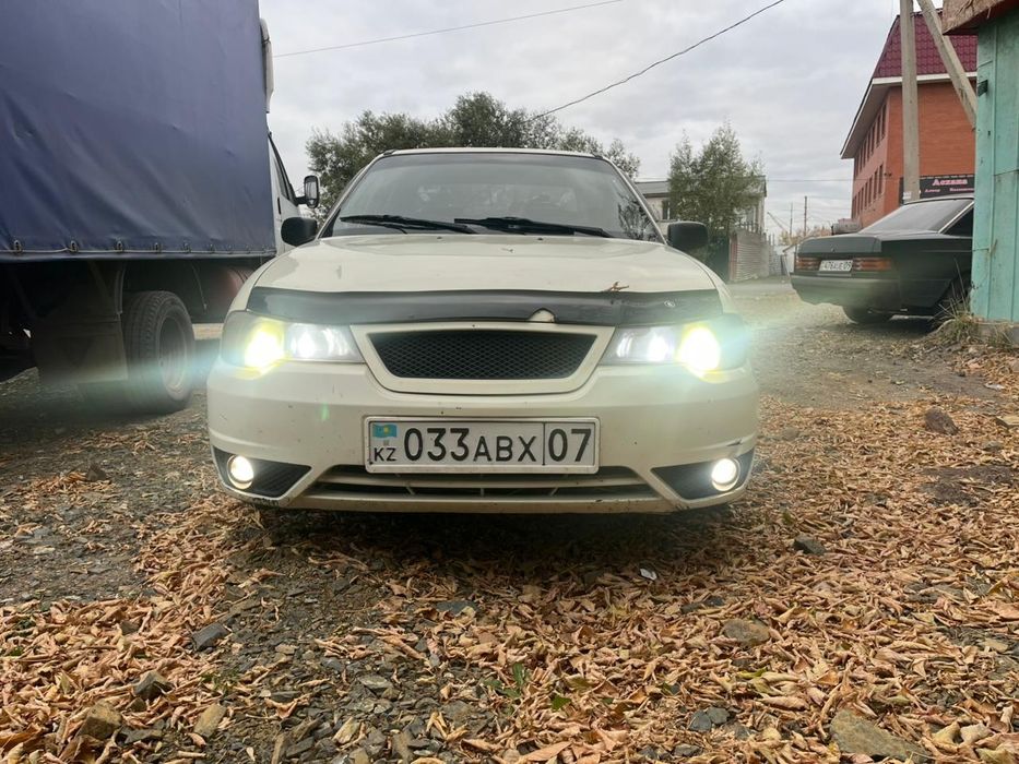 Продам bi led линзы вместе с фарами в сборе