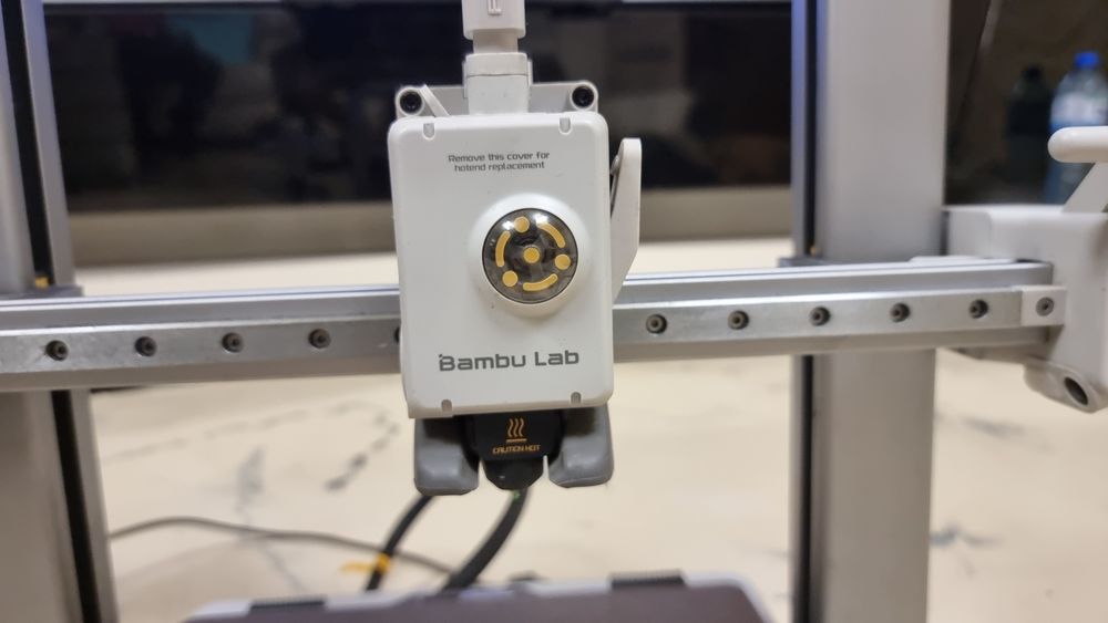 3д принтер BambuLab A1 combo AMS