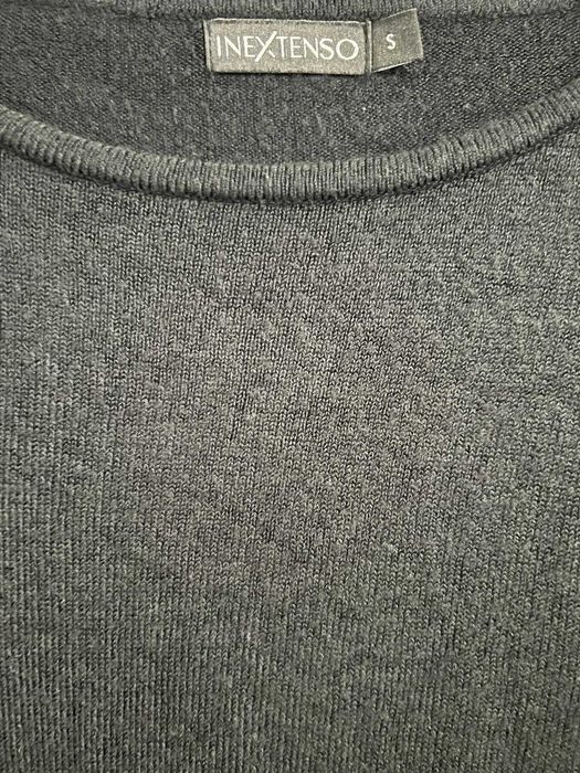 bluza neagra pulover negru inextenso marimea S model clasic