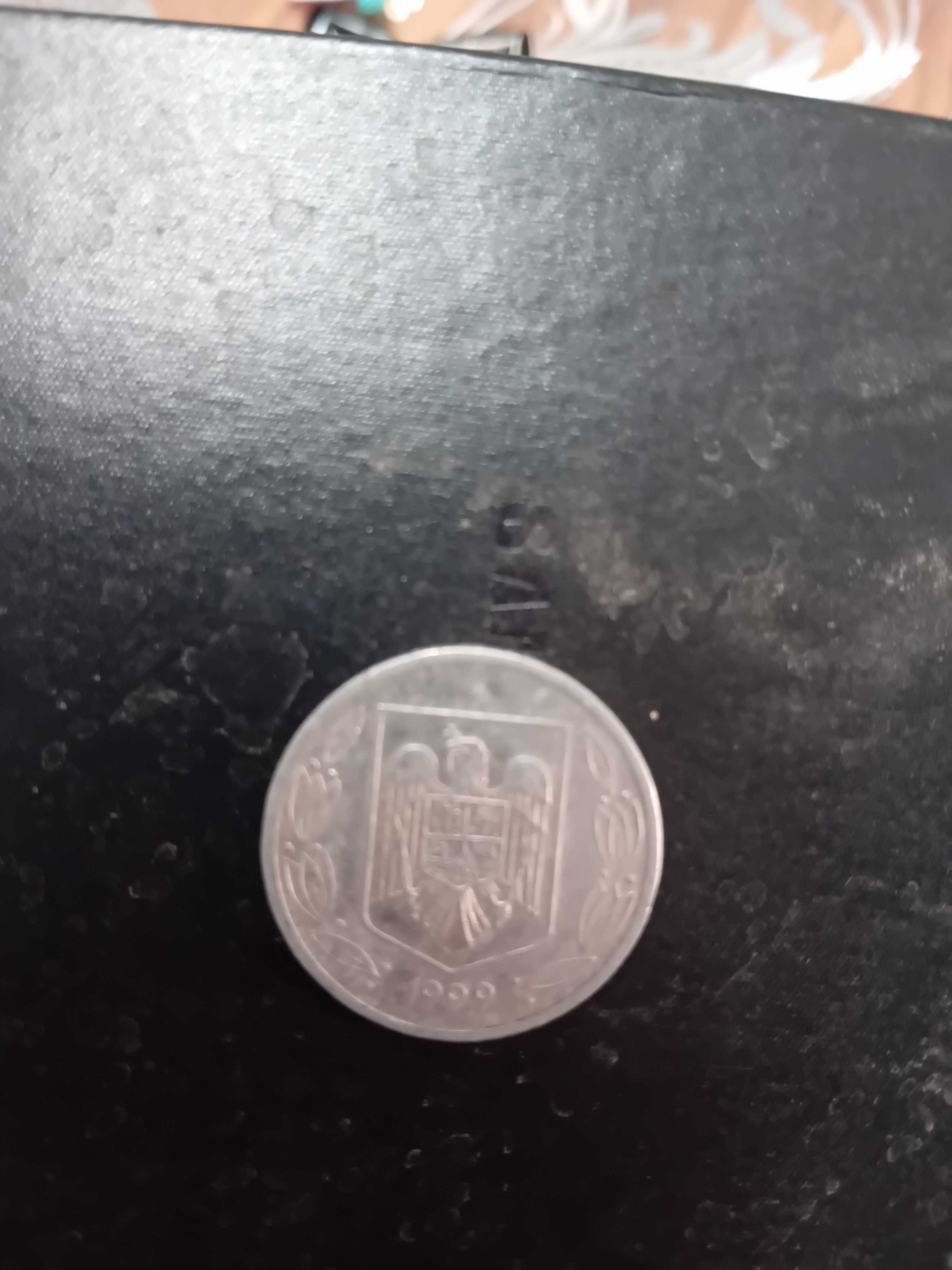 Moneda veche de 500 de lei din anul 1999 cu eclipsa totala de soare