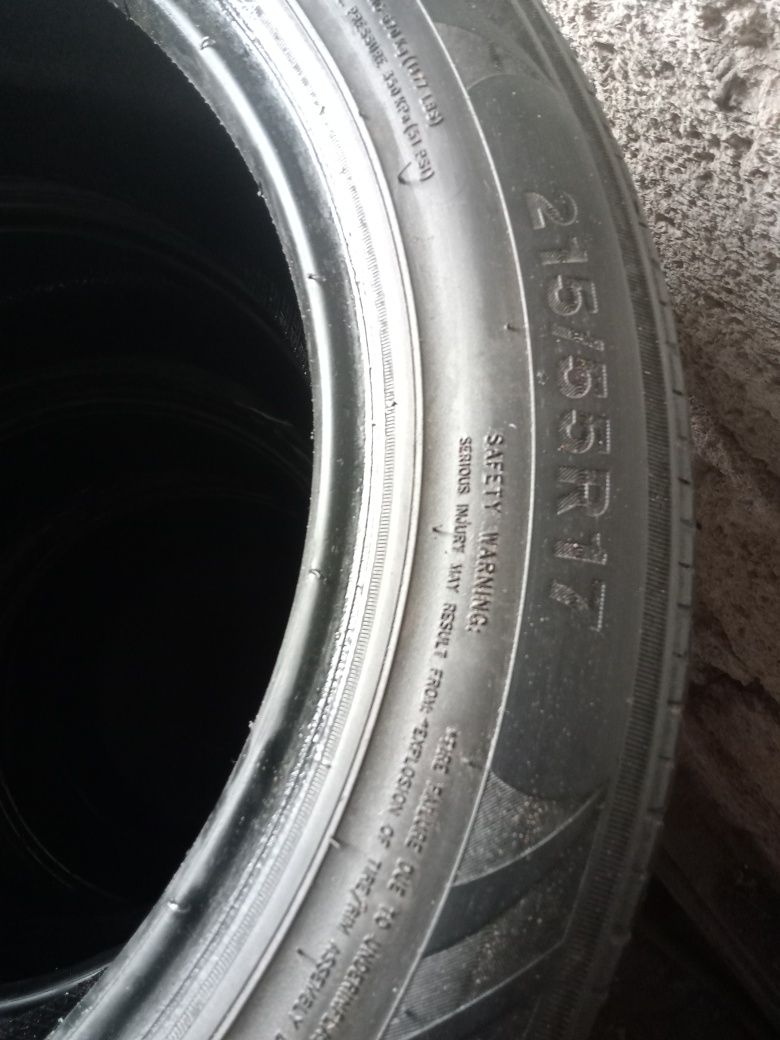 Продам шины 2 шл R 17,215,55