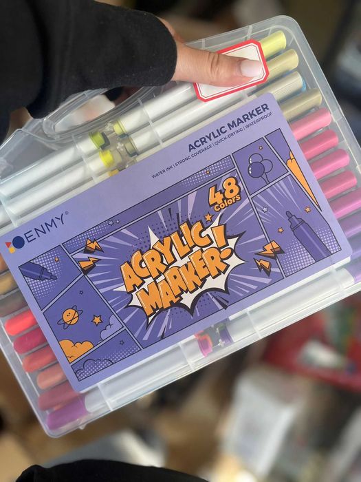 Rechizite de vanzare