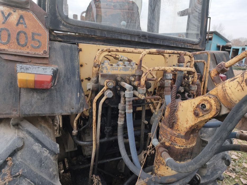 Продам трактор экскаватор