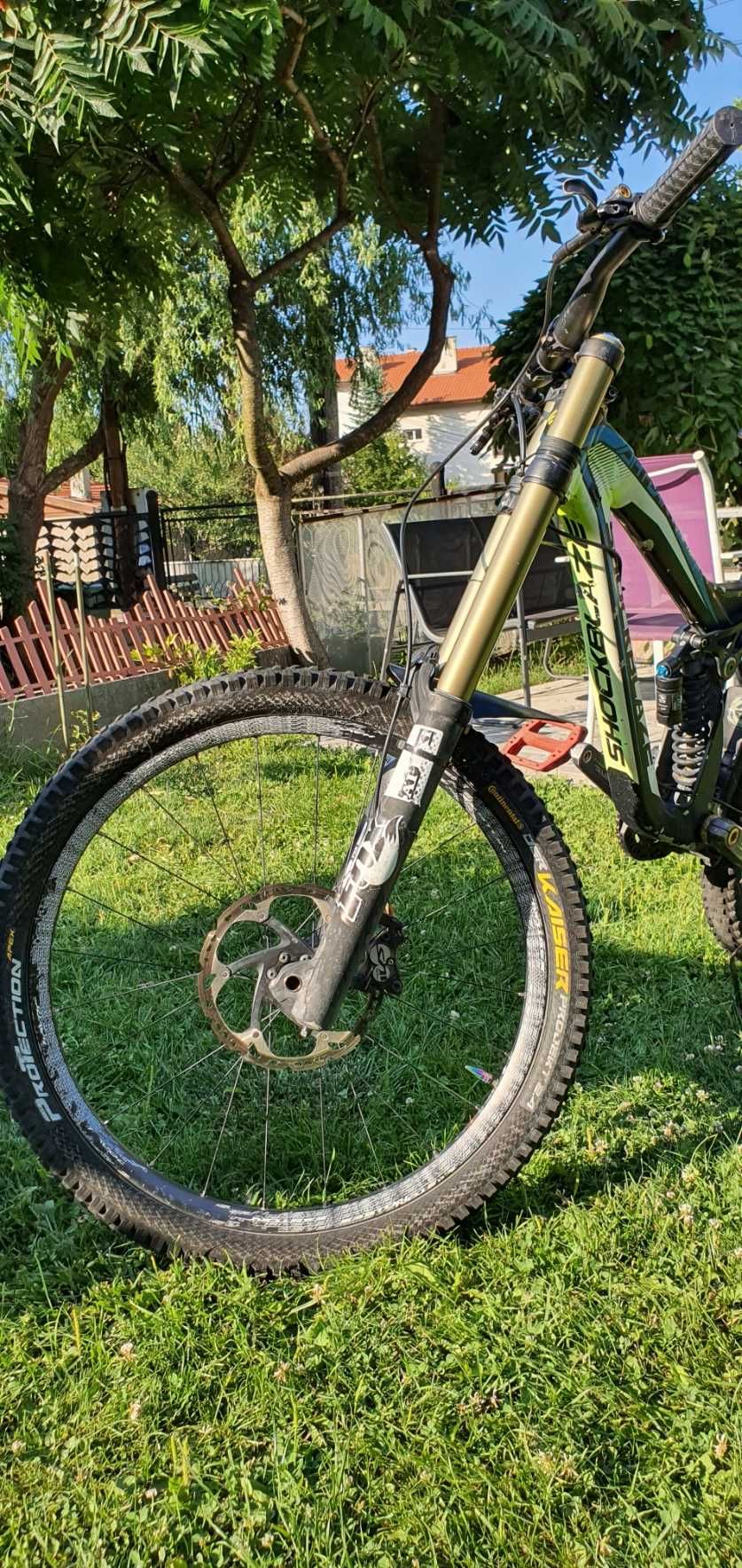 Планински Shockblaze DH team