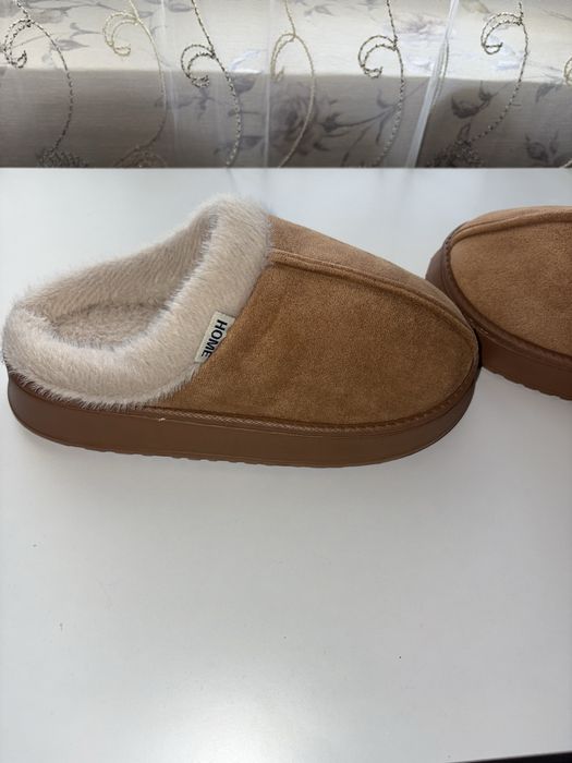 Papuci tip ugg de casa