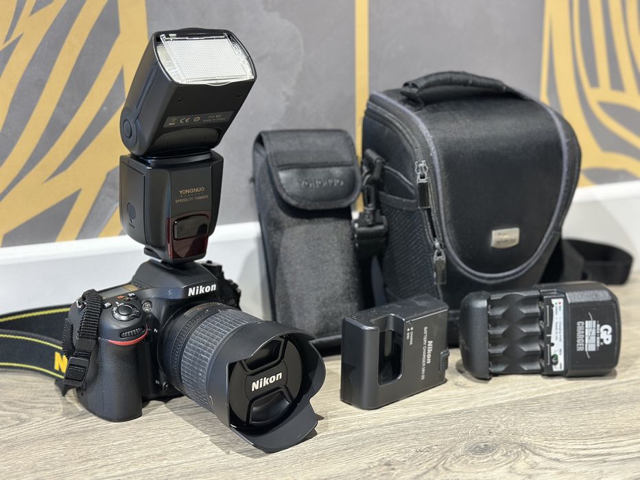 Фотоаппарат Nikon D7100 комплект