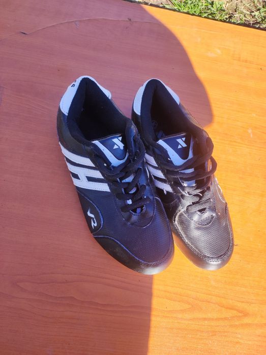 Обувки На ШОК цена 10лв