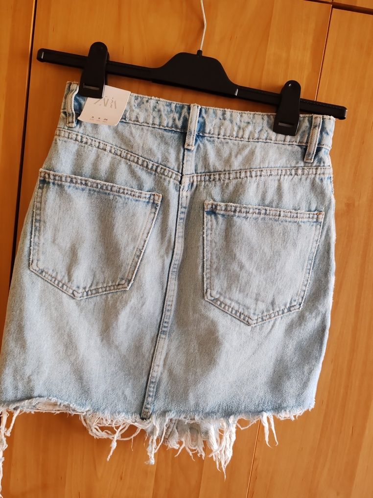 Нова пола на ZARA