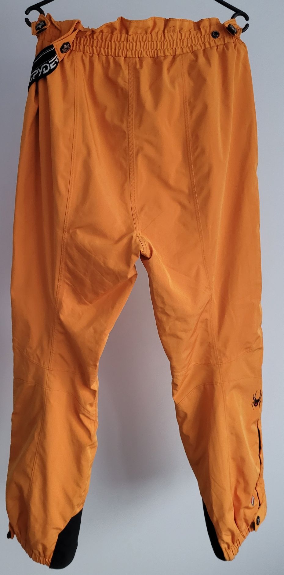 Pantaloni ski/snowboard Spyder, ca noi, marimea 42, de dama