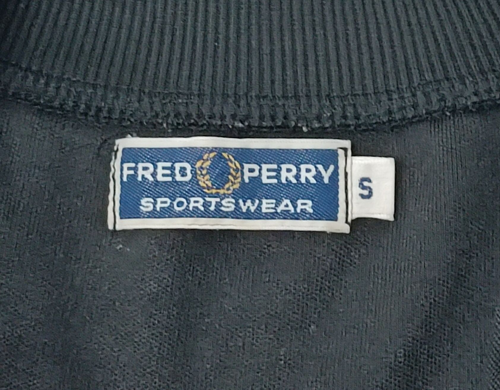 Fred Perry Sweatshirt оригинално горнище S черен суичър горница