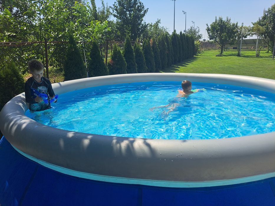 Piscina rotunda 4,3m supraterana
