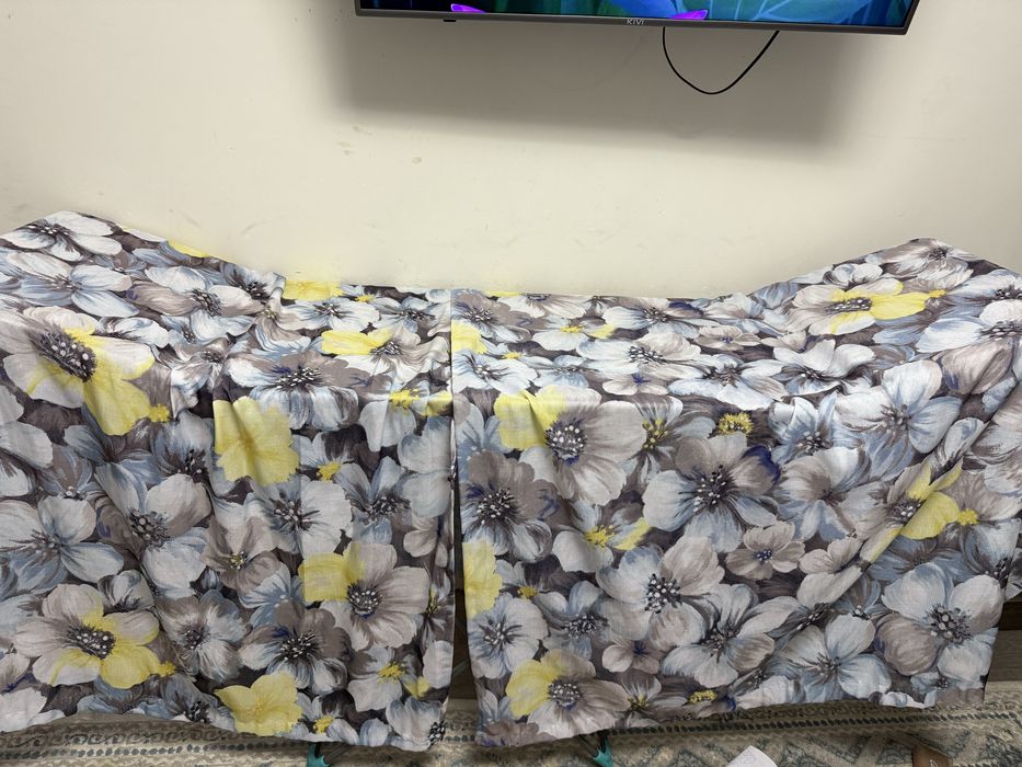 Продаю шторы на кухню, лен, желтый, синий 300*180 размер