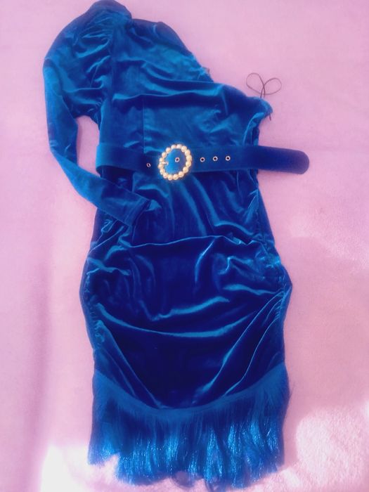 Rochie albastra catifea