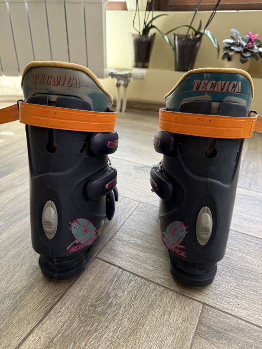 Използвани Ски обувки Rossignol