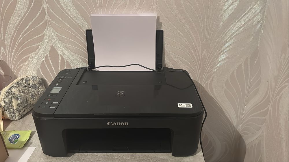 Продаю принтер Canon pixma TS3340.