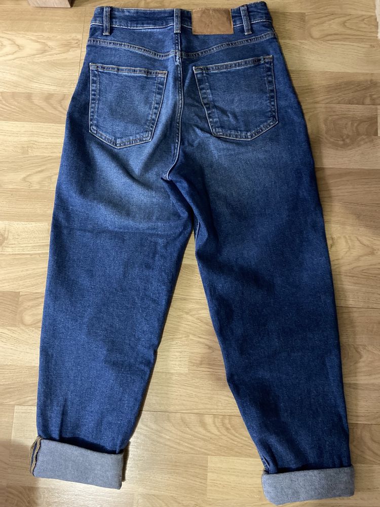 Blugi mom jeans H&M