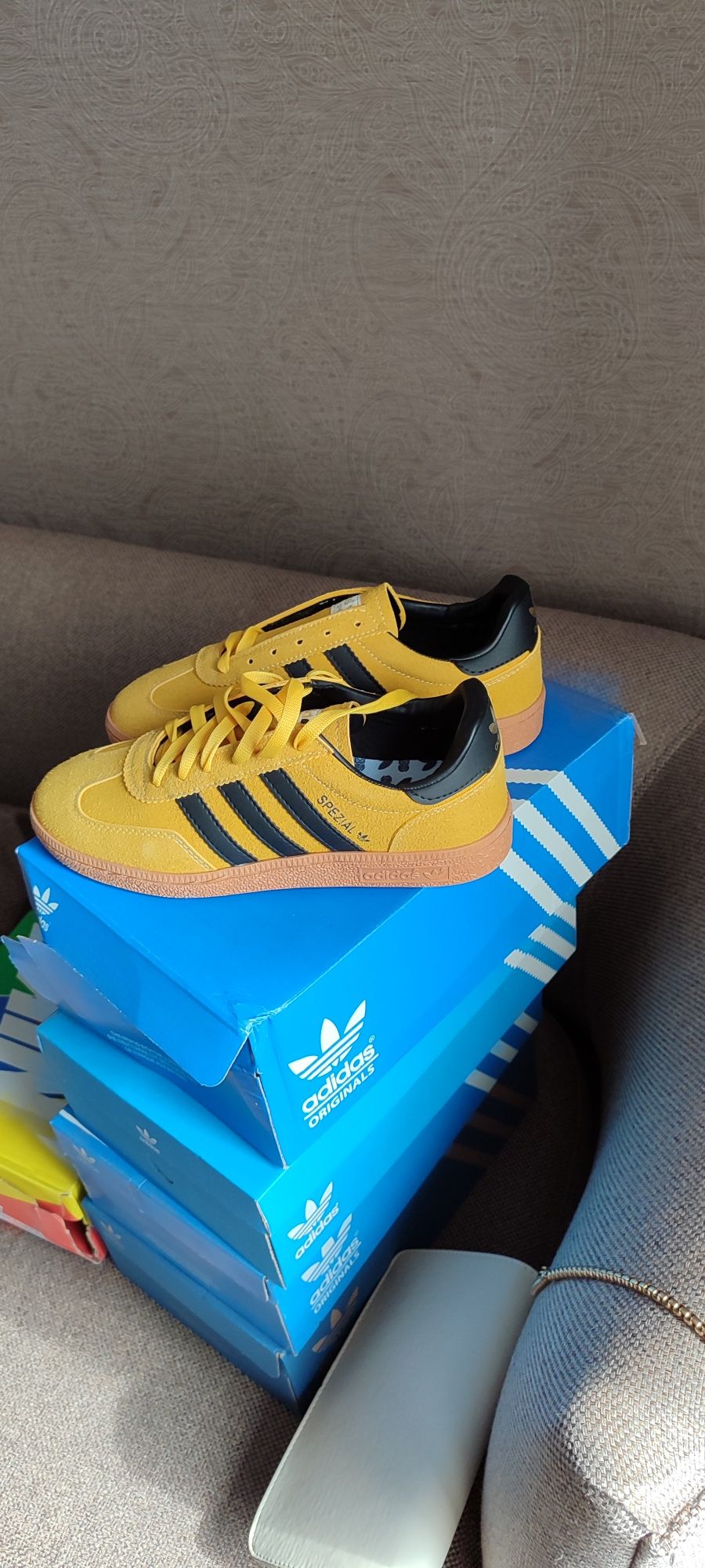 Прекрасни маратонки,adidas samba всички цветове, последни размери
