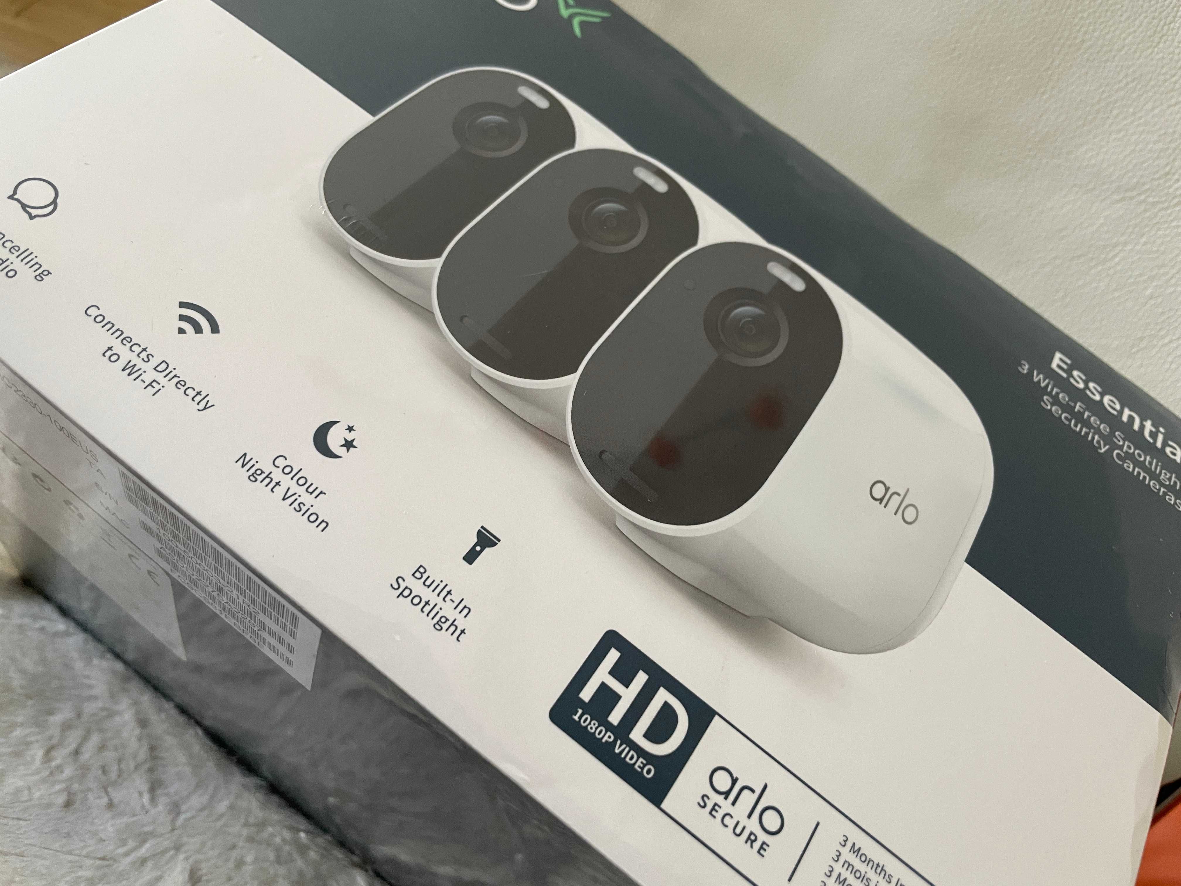 Arlo Essentials 3 Camere video full HD IR wirefree wireless NOUSIGILAT