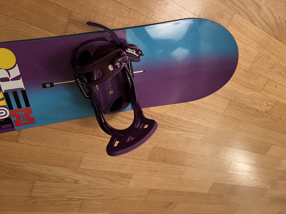 Snowboard Burton 152 cu legaturi si husa