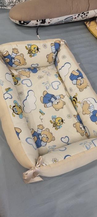 Baby nest pentru bebeluși