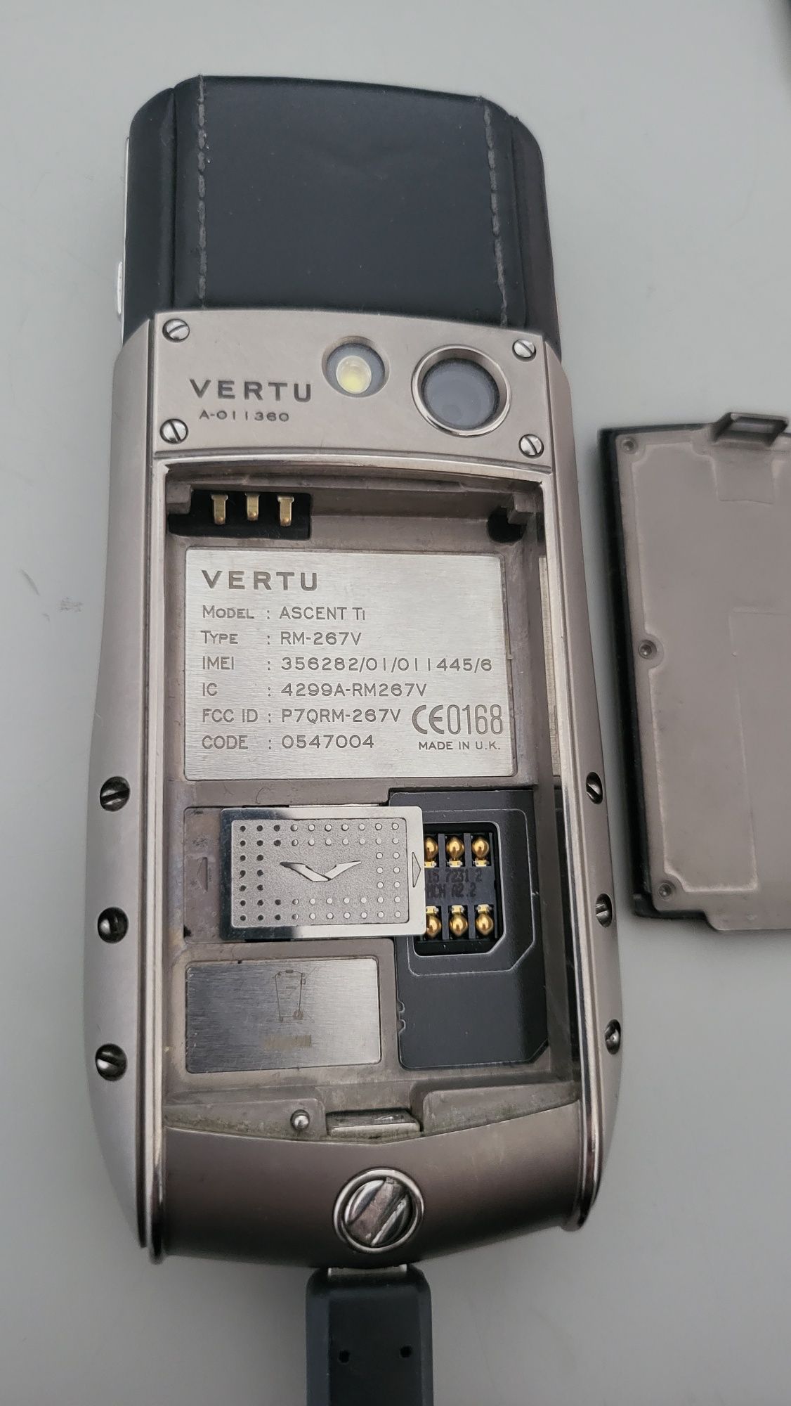 Vertu Ascent Ti Оригинал!