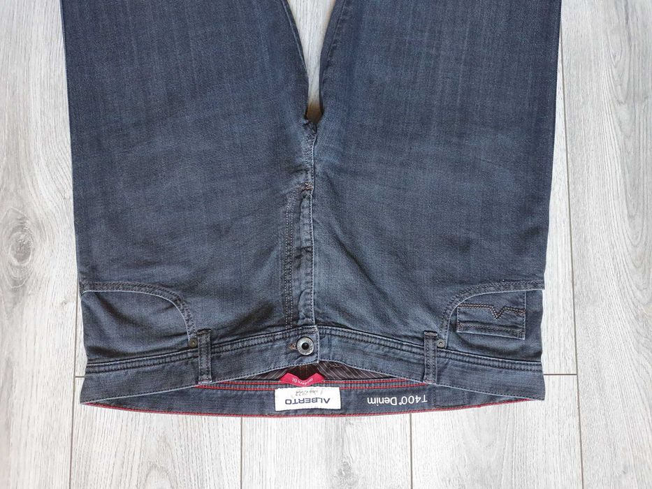 Blugi ALBERTO "Modern Fit" - Marime W40 L30 (Talie 106 cm)