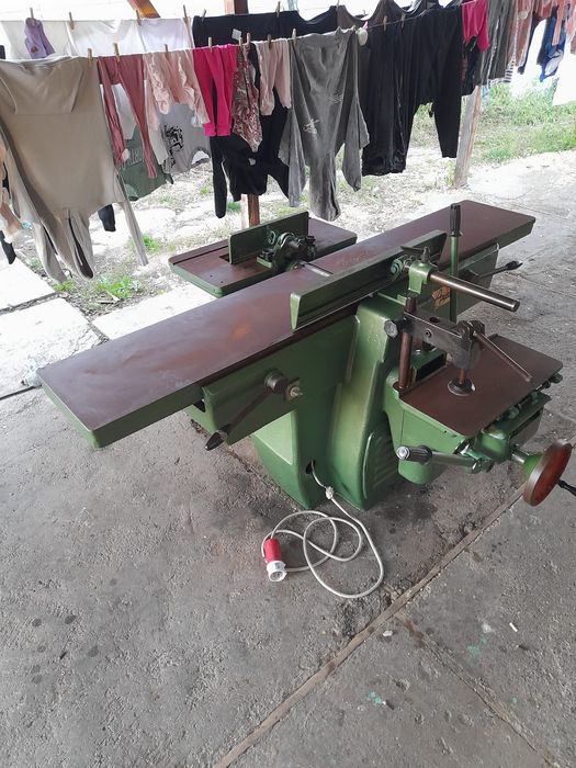 Combinata tâmplărie  abric