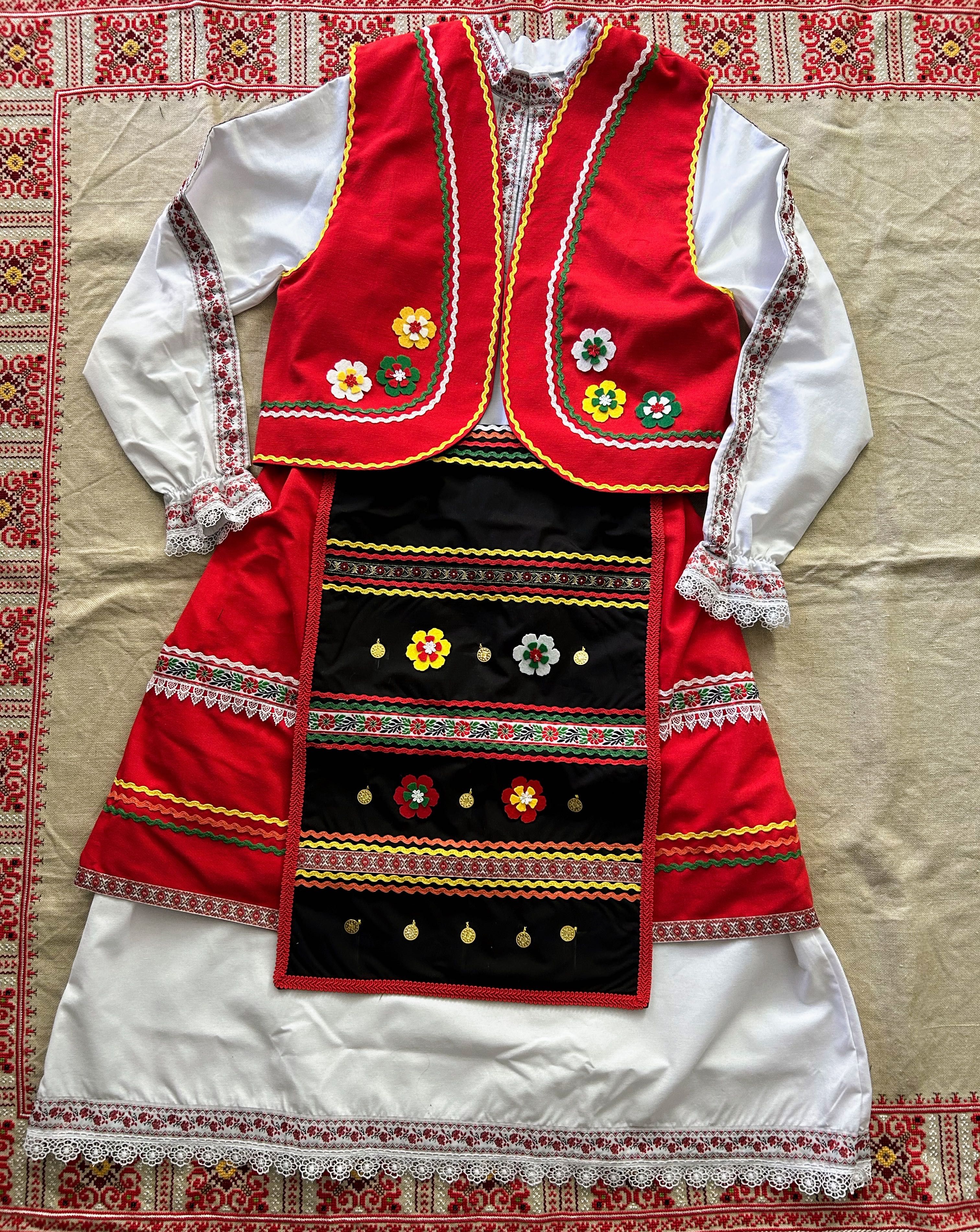 Народна носия , сукман