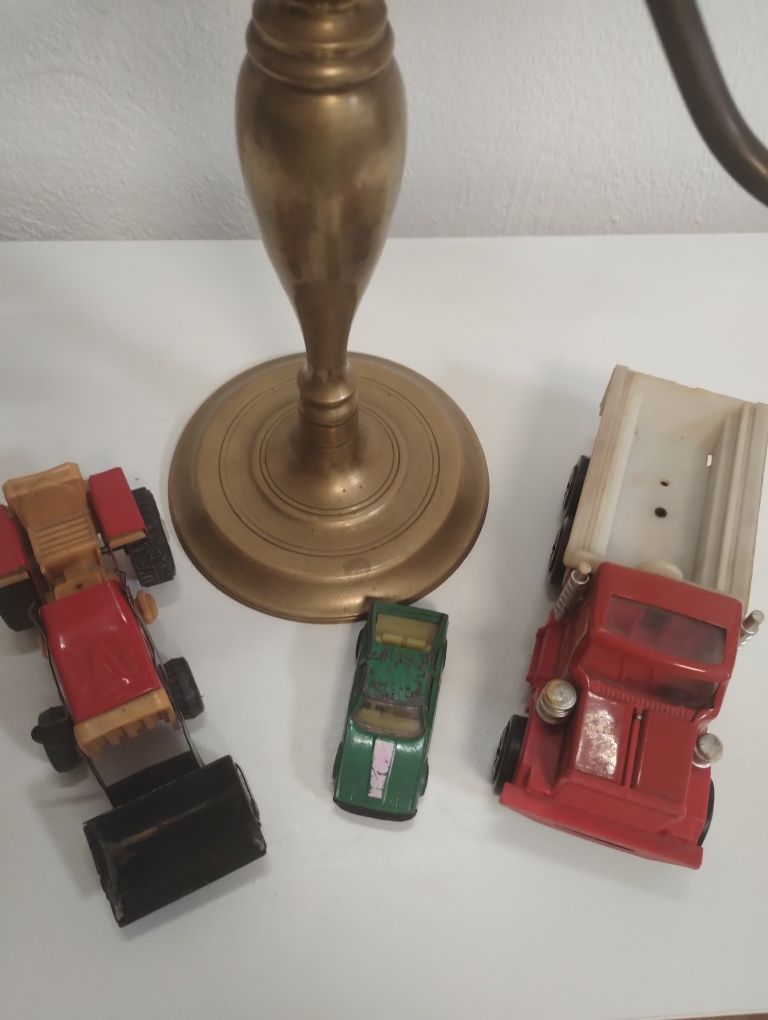 Метални колички Matchbox
