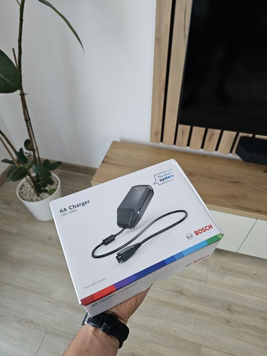Incarcator ebike Bosch Smart System 2A si 6A ca nou