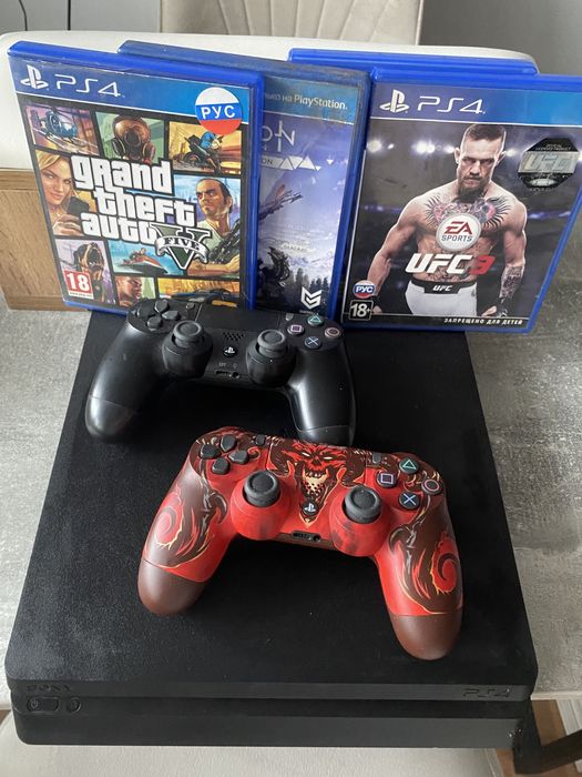 Ps 4 slim ,500 gb