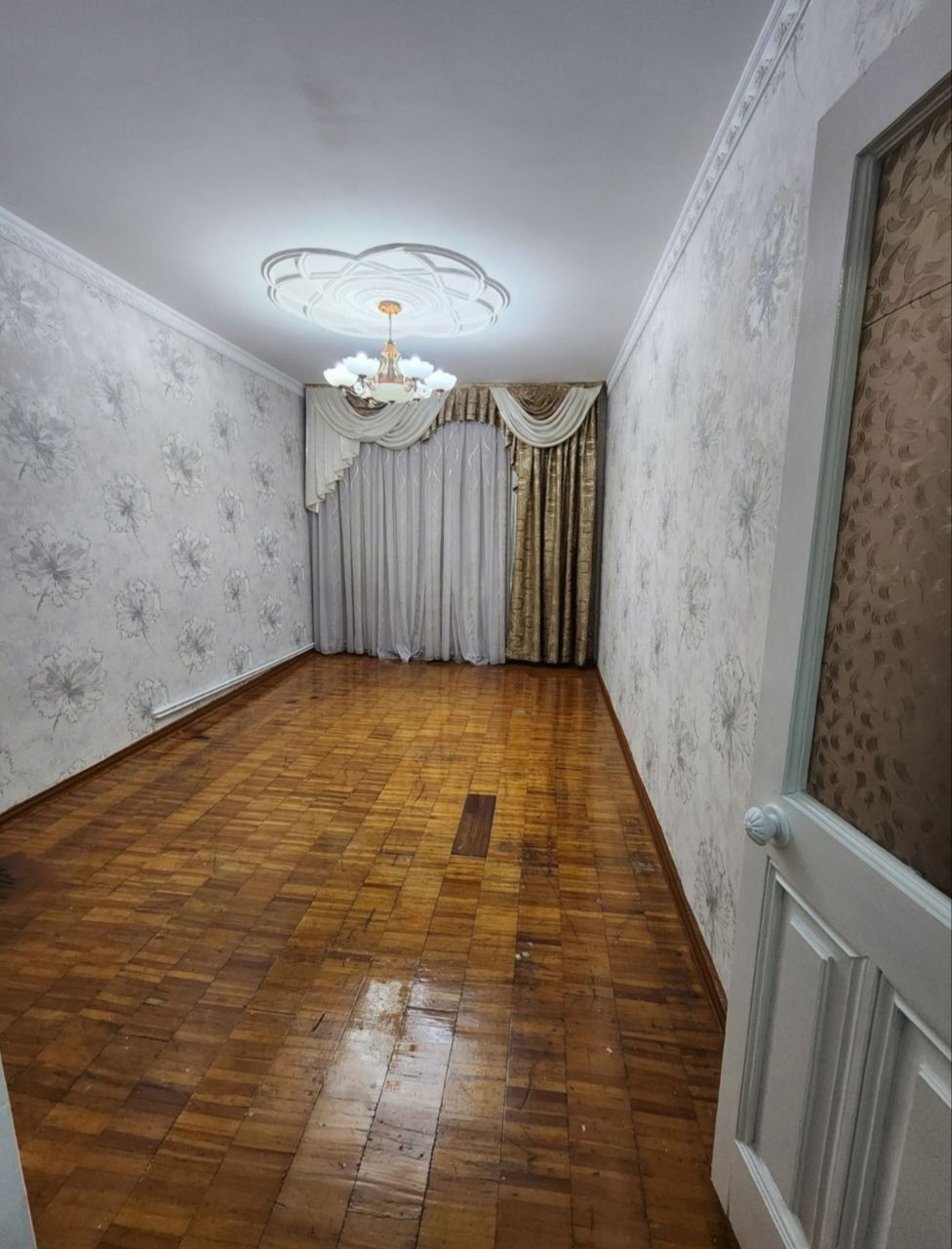 Ттз4 продается квартира 2/4/4 балкон 2*6