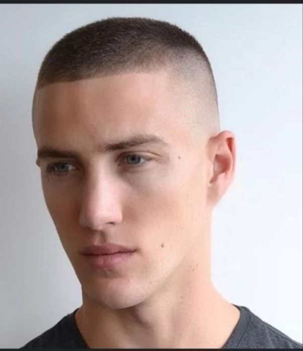 Парикмахер по вызову (У вас дома)