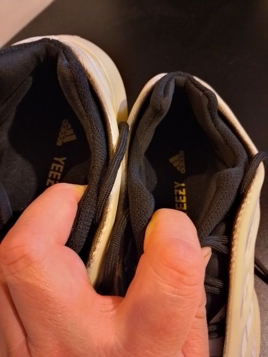 Adidas Yeezy 700 V3 Azael