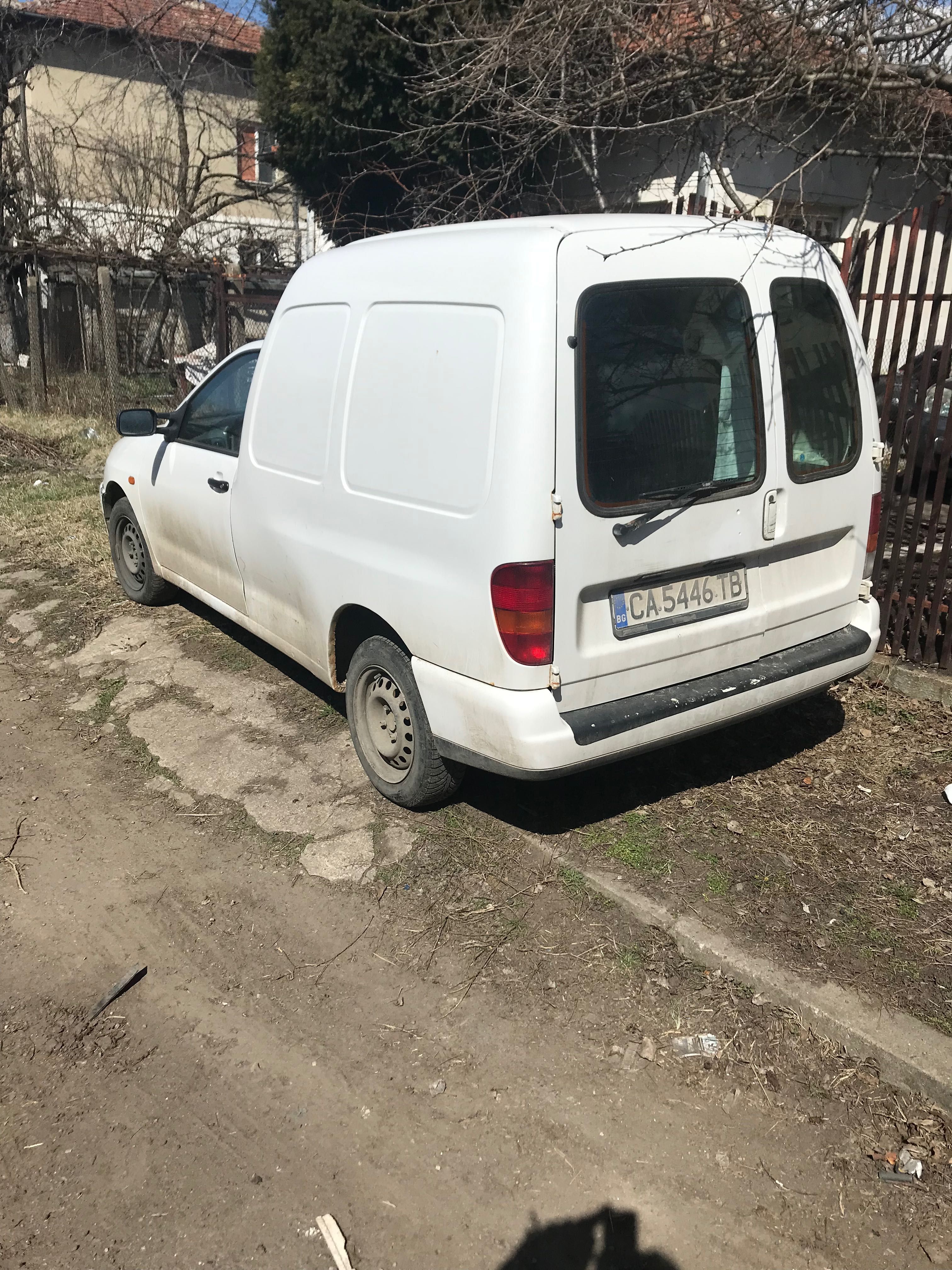 Продавам Фолксваген Кади