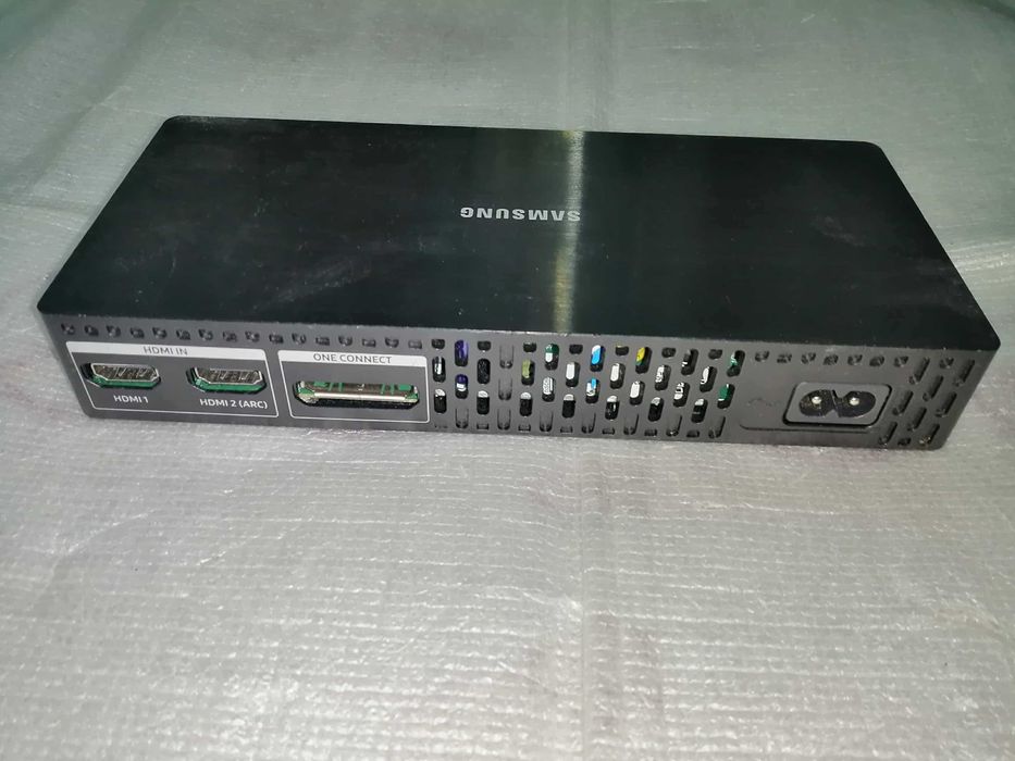 ONE CONNECT Samsung  SOC-1000T  pentru QE32LS03TCU