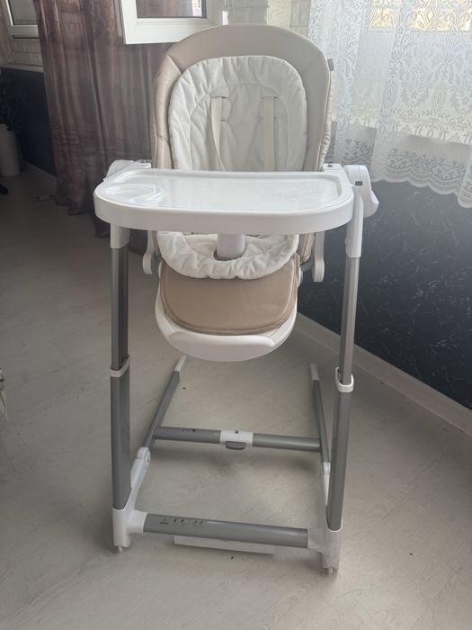 Продам стульчик детский 3в1