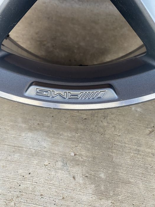 4бр лети джанти 19 цола за мерцедес/mercedes/ 5х112/ет.38/ц.отв.66.6/