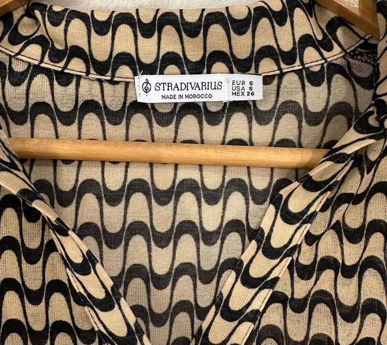 Stradivarius Блуза