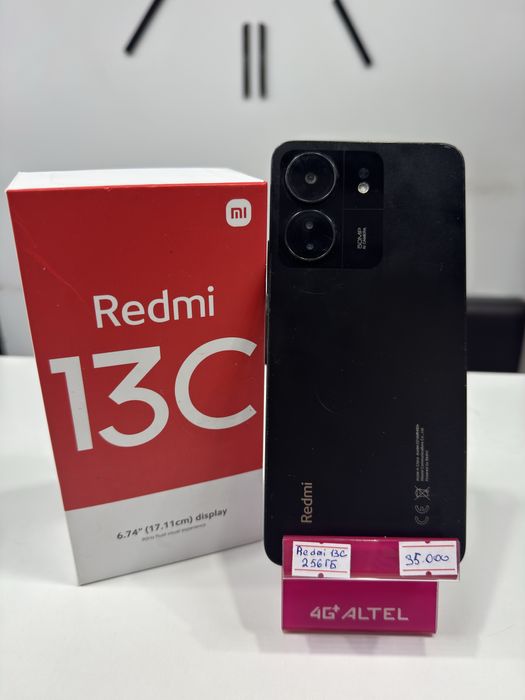 Телефон Redmi 13C