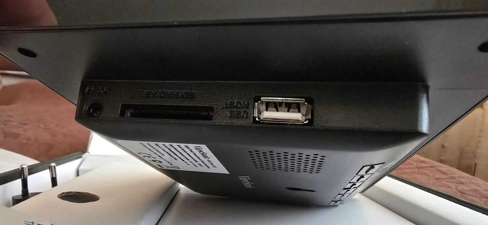 Продавам чисто нова фоторамка ViewSonic