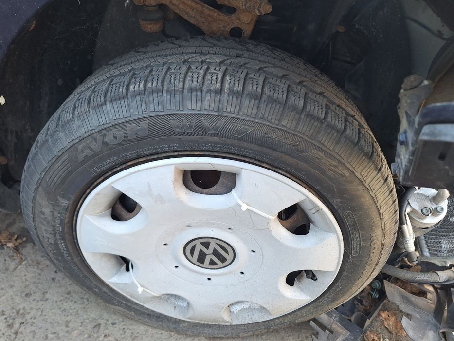 Roti cu cauciucuri iarna 205/55 R16  VOLKSWAGEN PASSAT 5X112  2000 - 2
