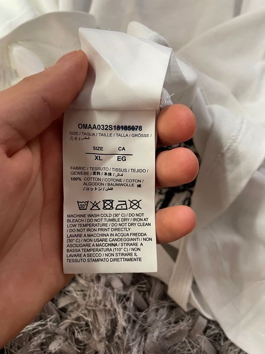 Tricou off white legit