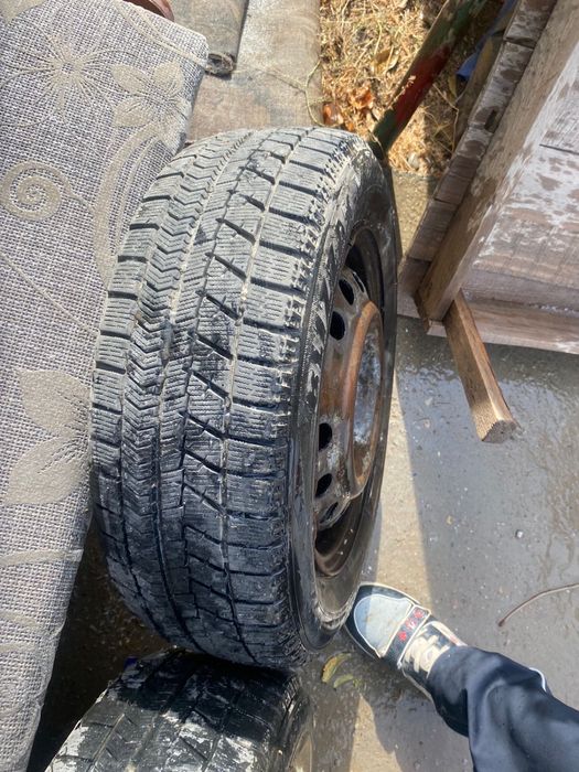 Продается диски с шинамт R14