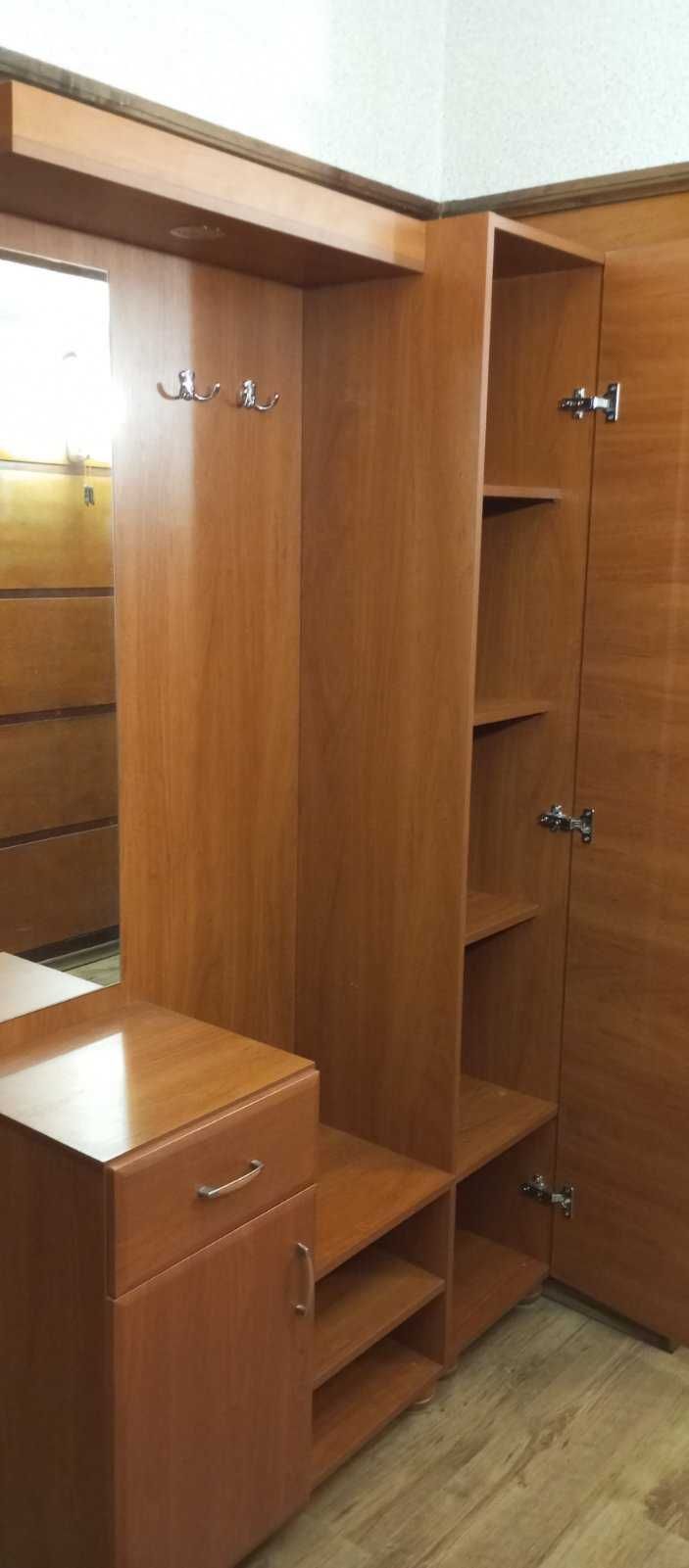 Портманто (2 части) - гардероб, шкаф, рафтове, огледало и закачалки