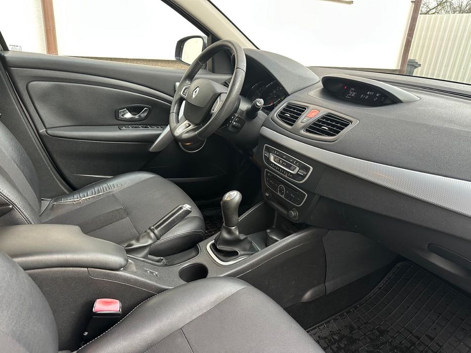 Renault Fluence 1.6 benzina