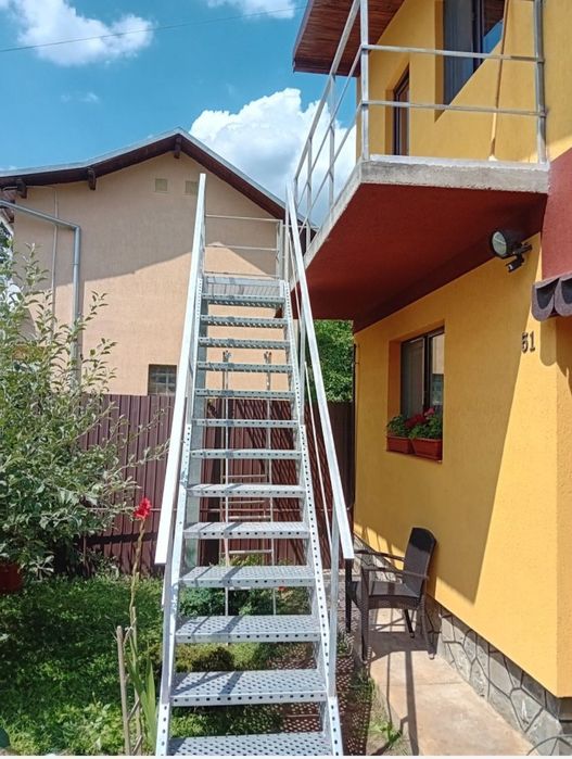 Scara zincata galvanizata la comandă oriunde în tara oferim și montaj