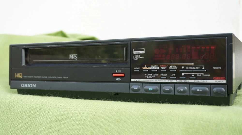 Video recorder VHS ORION VH-1070, Player casete cu banda