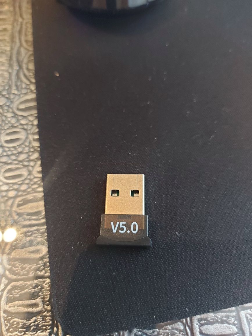 Продам USB Bluetooth 5.0 новый